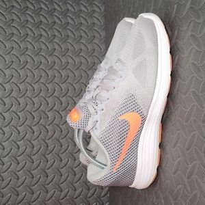 Best 25+ Deals for Nike Revolution Shoes | Poshmark